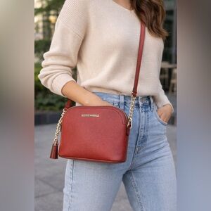 Steve Madden Elegant Red Crossbody Bag